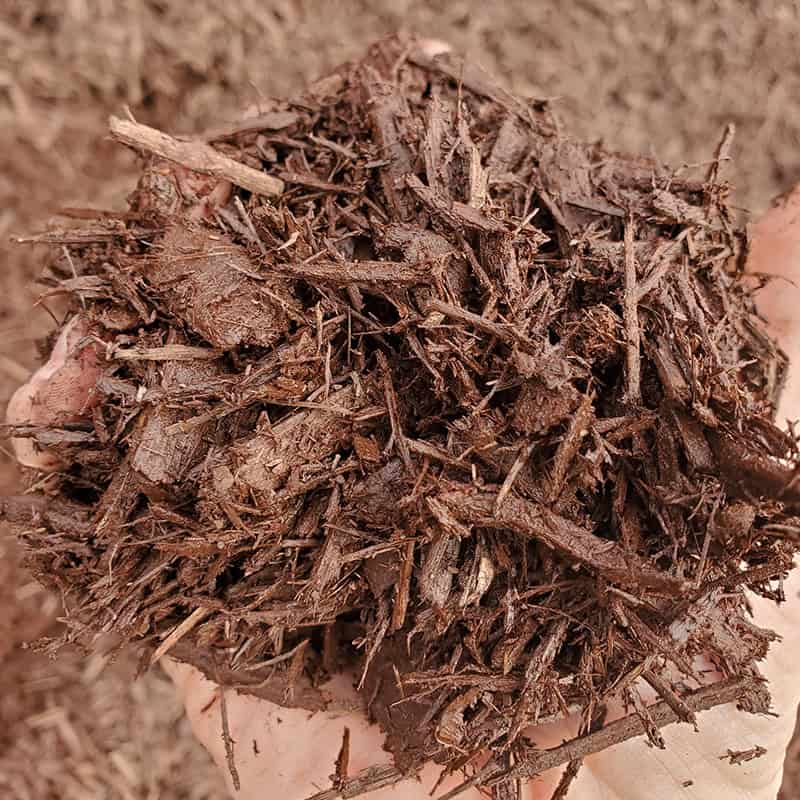 Brown dye mulch